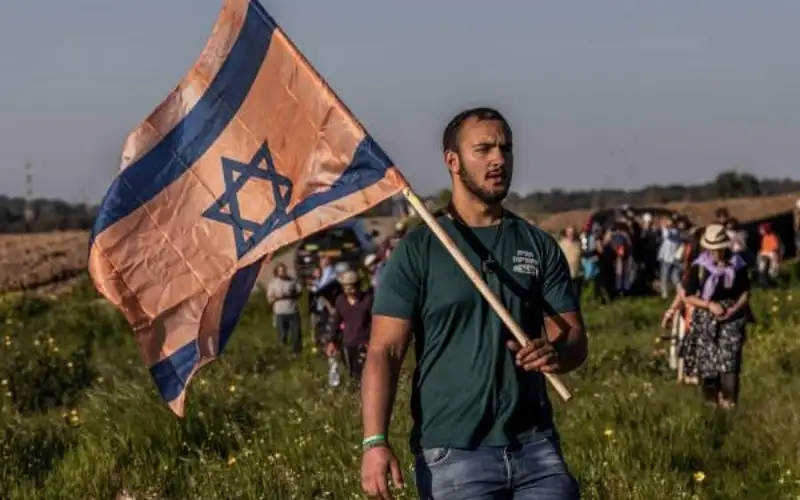 تجهيز عائلات يهودية لإعادة الاستيطان في