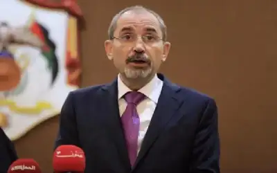 الصفدي: لا بديل عن فتح جميع