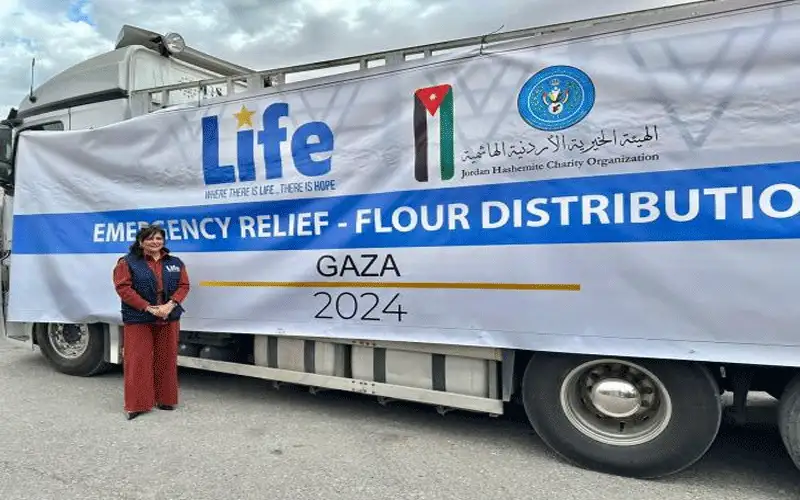 تسيير قافلة جديدة محملة بمادة الطحين