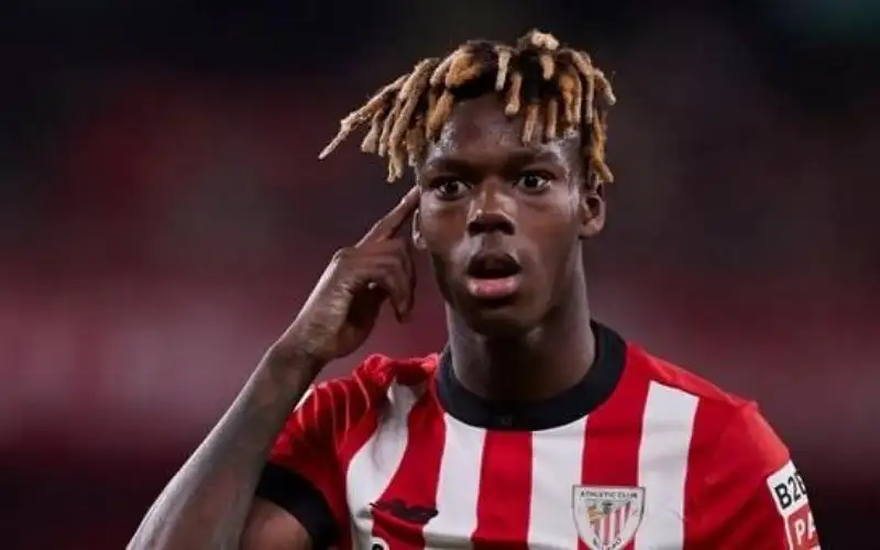 هل ينتقل نيكو ويليامز إلى برشلونة