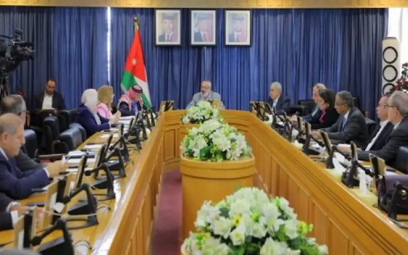 خدمات الأعيان تقر مشروع قانون لتجديد