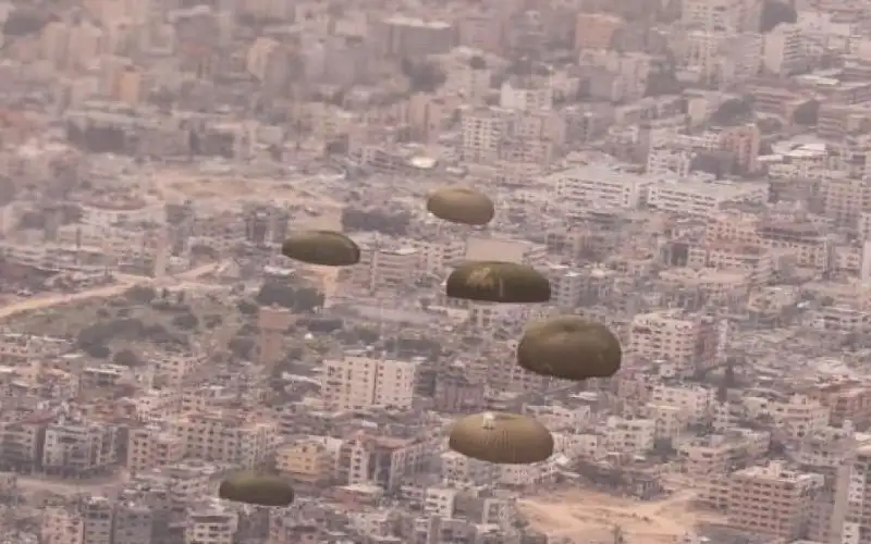 الأردن ينفذ 8 إنزالات جوية على