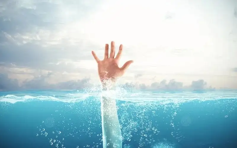 وفاة اربعيني غرقا في قناة الملك