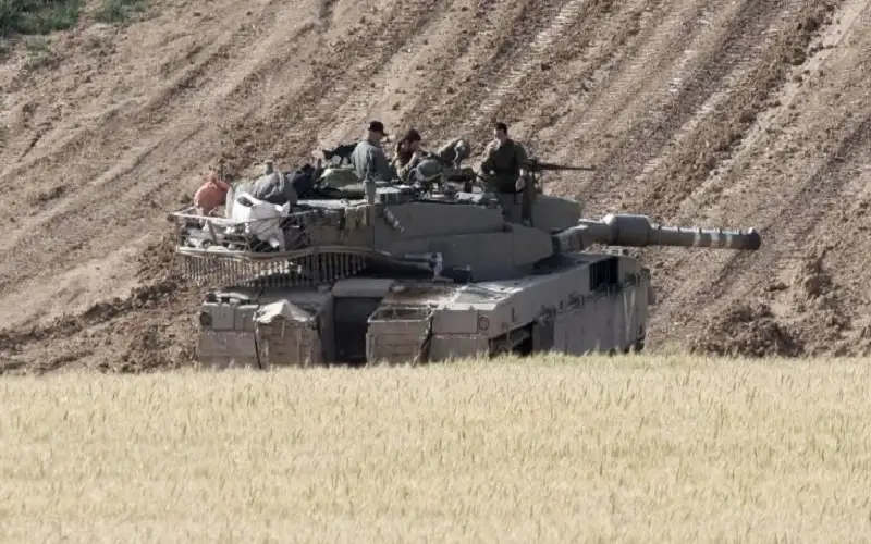 ضابط إسرائيلي يقر بإطلاق نار على