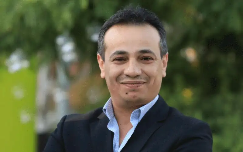 القرالة يكتب : للمزاودين ومن يتلقون