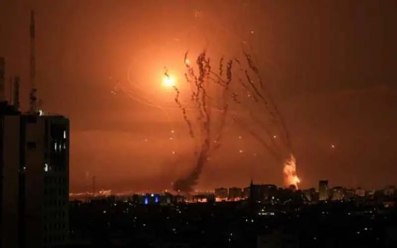 صفارات الإنذار تدوي في مستوطنة المطلة