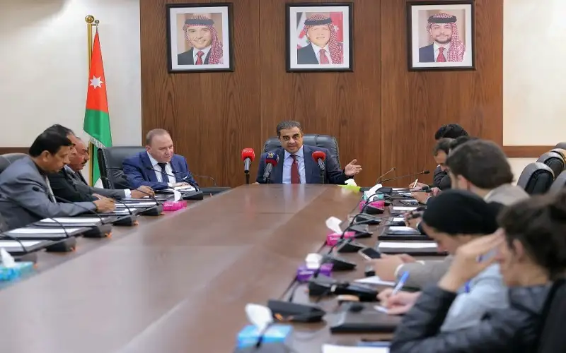 فلسطين النيابية تحذر من التشكيك بموقف