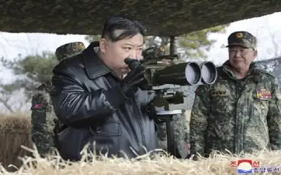 كوريا الشمالية تطلق صاروخا باليستيا متوسطا