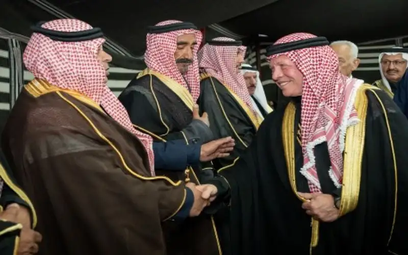 الملك: وحدتنا الوطنية هي مصدر منعة