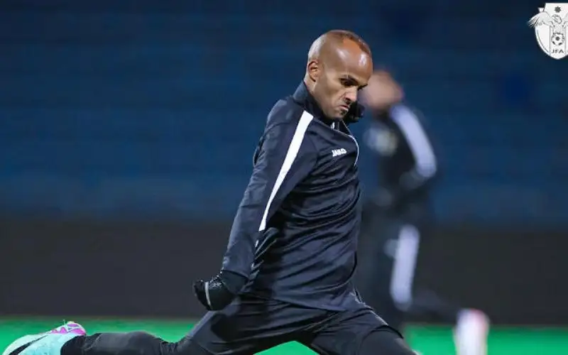 الشرطة الماليزي يتعاقد مع فادي عوض