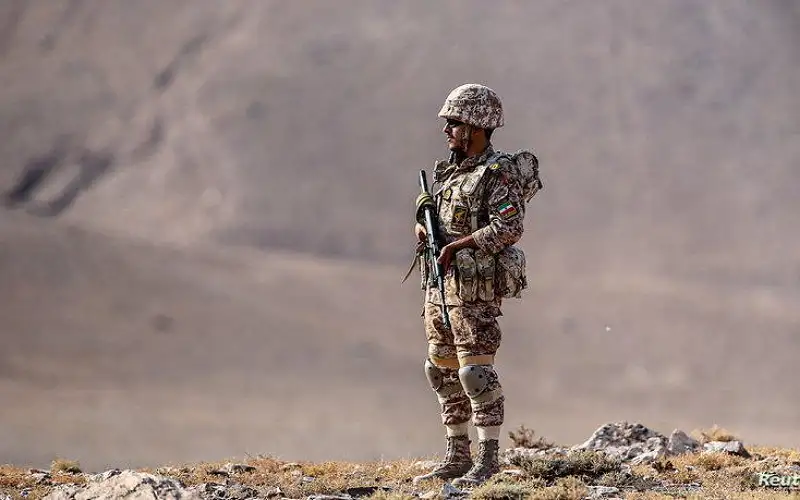 مقتل 5 أفراد من الأمن الإيراني