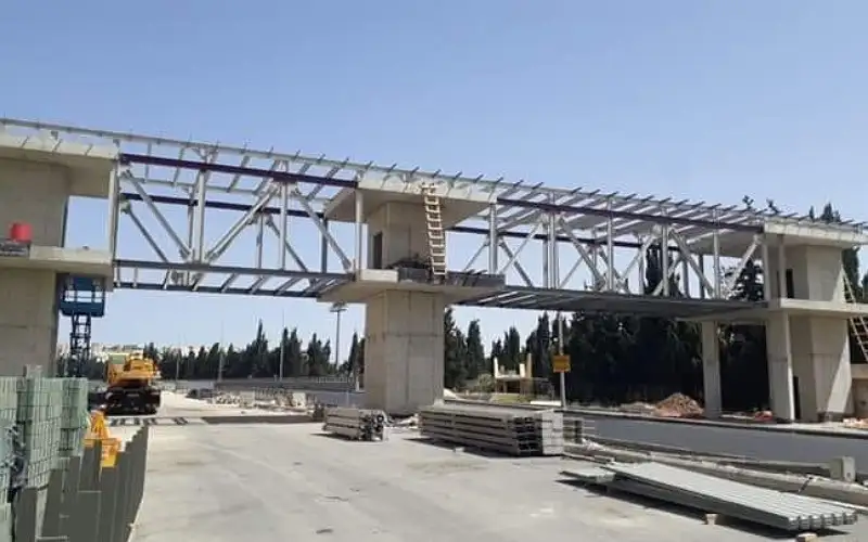 تحويلات مؤقتة على طريق المطار