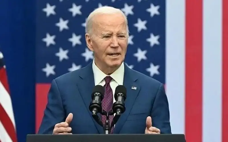 بايدن يحث نتنياهو على التوصل إلى