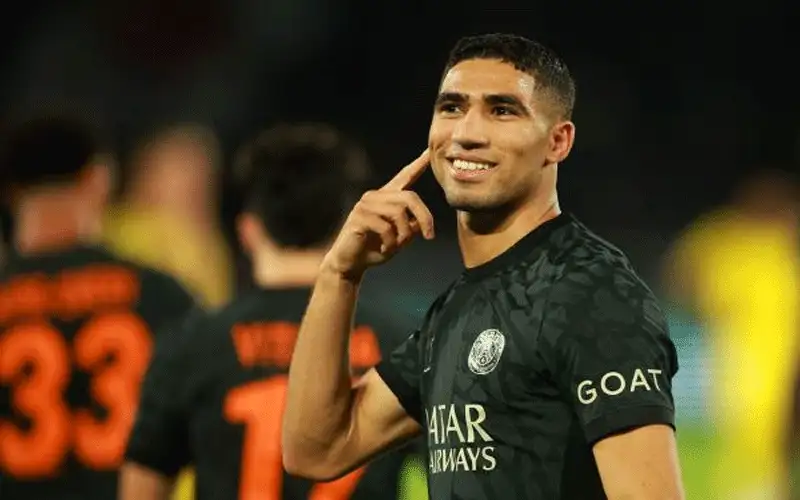 حكيمي يشكل أزمة خانقة لمدرب باريس