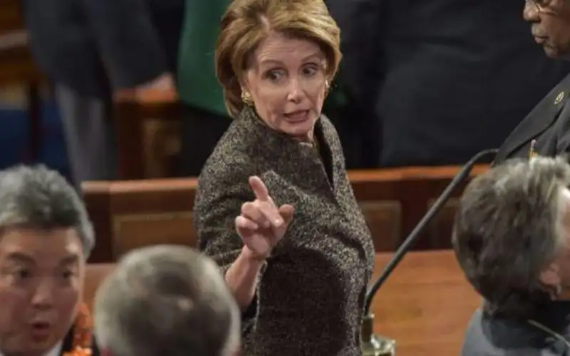 نائبة ديمقراطية: من الضروري إجراء انتخابات