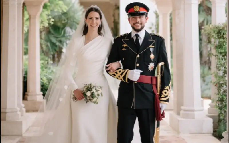 ولي العهد والأميرة رجوة ينتظران مولودهما