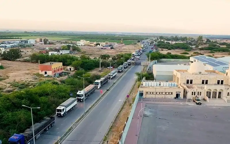 100 شاحنة مساعدات أردنية تدخل غزة