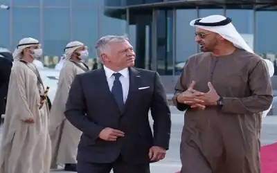 الملك يبحث مع الرئيس الإماراتي تطورات