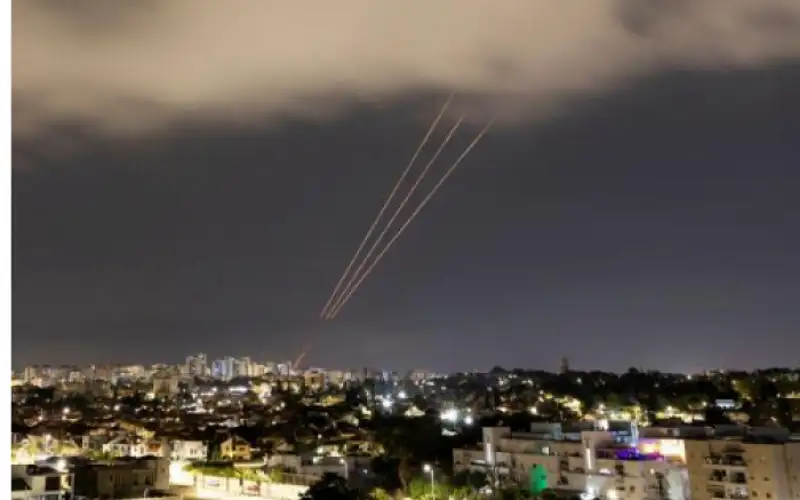 إعلام: إسرائيل تريد إيذاء إيران بدون