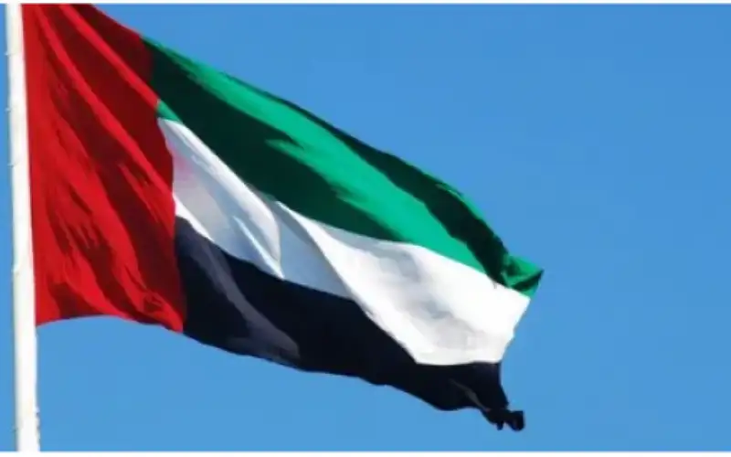 الإمارات تعلن انتهاء المنخفض الجوي