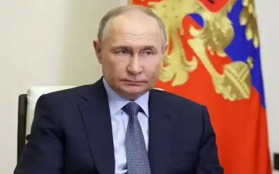 بوتين يوبخ مسؤولا وصف الرافضين للإجلاء