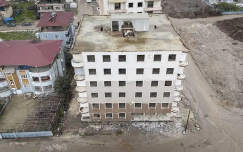 زلزال يضرب غرب تركيا