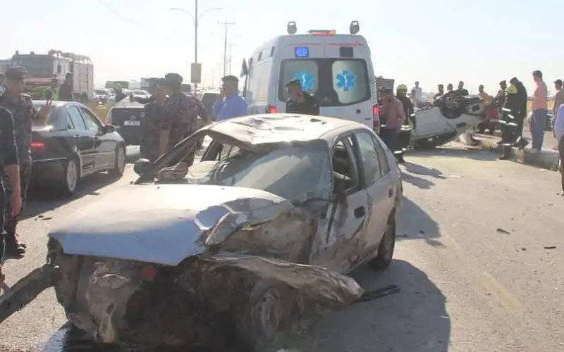 وفاة إثر اصطدام مركبة بعامود بإربد