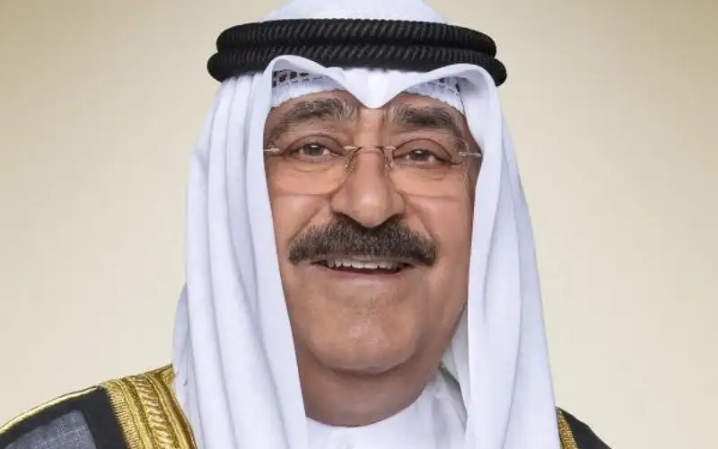 تلبية لدعوة الملك .. أمير الكويت