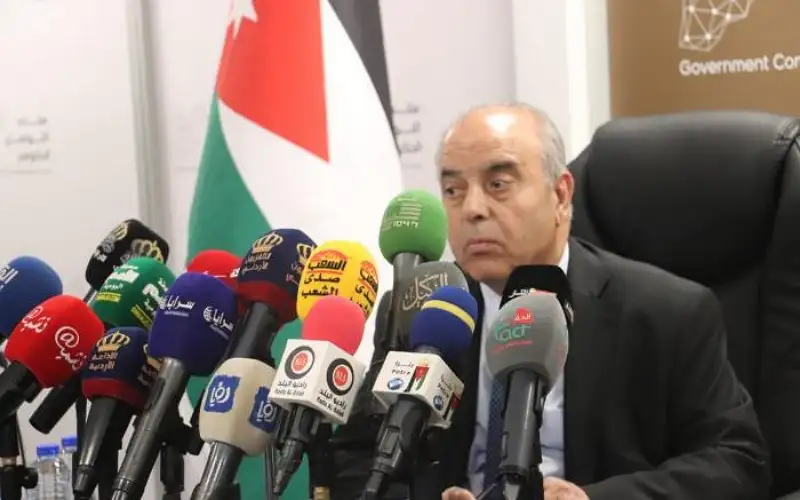 وزير التربية يفسر تراجع طلبة الأردن