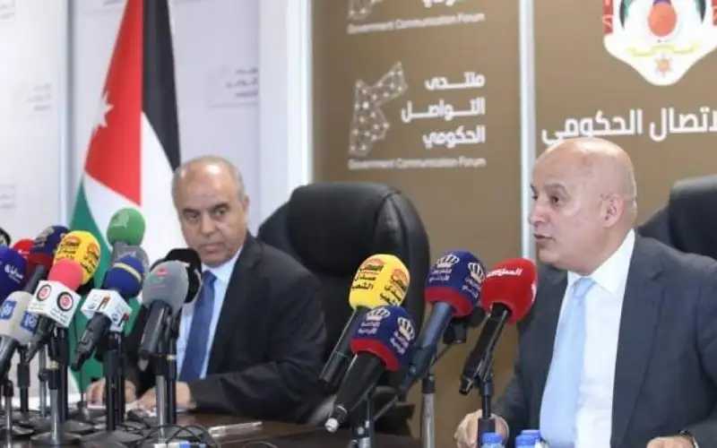 الحكومة: الشائعة نرد عليها بحقيقة وسماء