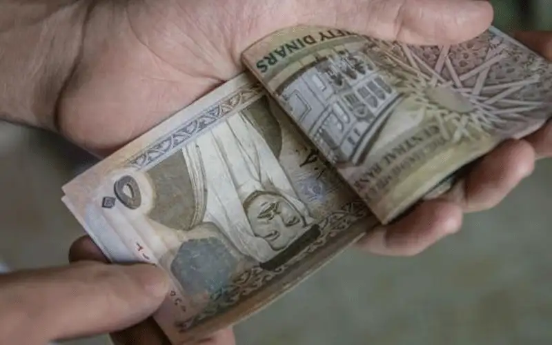 الجمارك تنفي فرض 50 دينارا جديدة