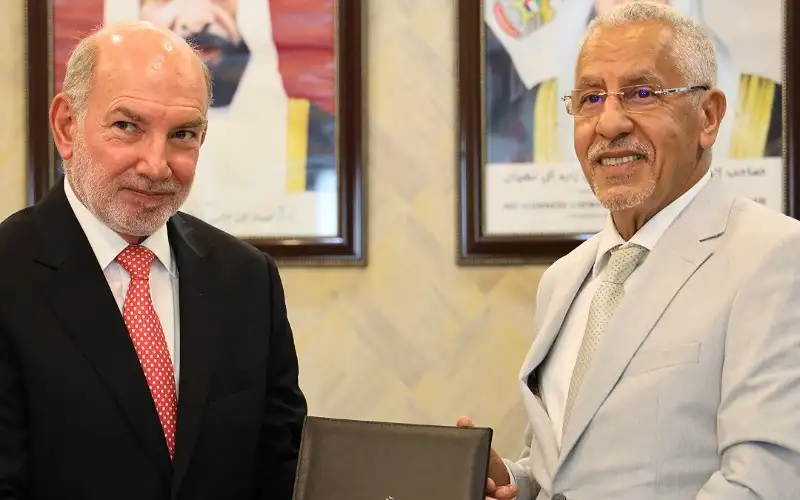 الأمانة العامة للجائزة توقع بروتوكول تعاون