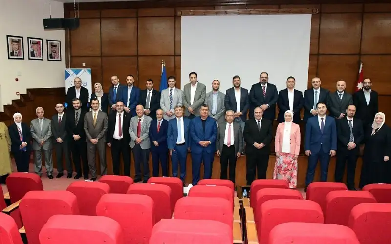 الزيتونة تشارك في الملتقى الثاني لعمداء