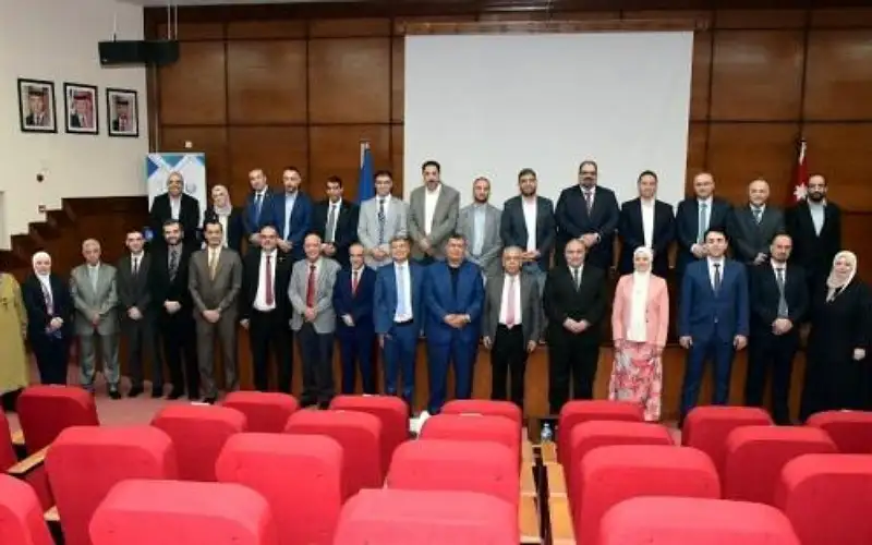 عمان الأهلية تشارك بالملتقى الثاني لعمداء