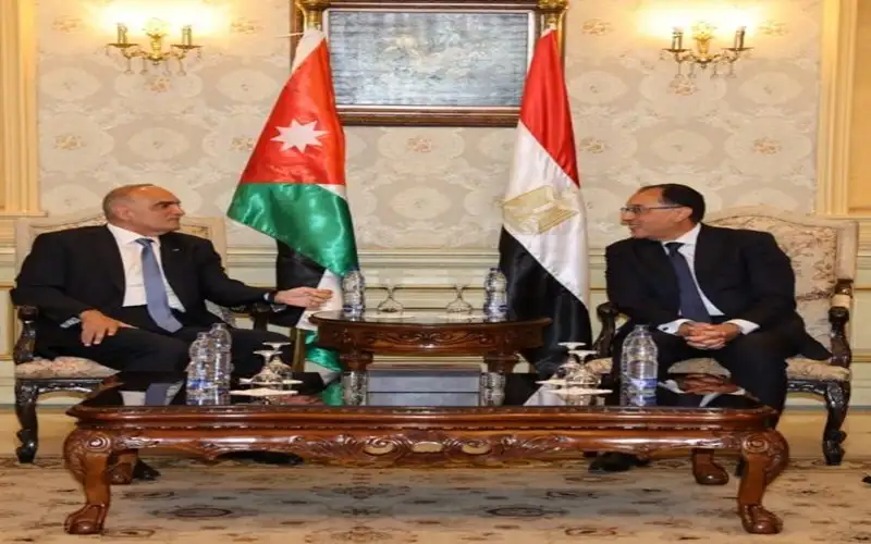 الخصاونة على رأس وفد أردني إلى