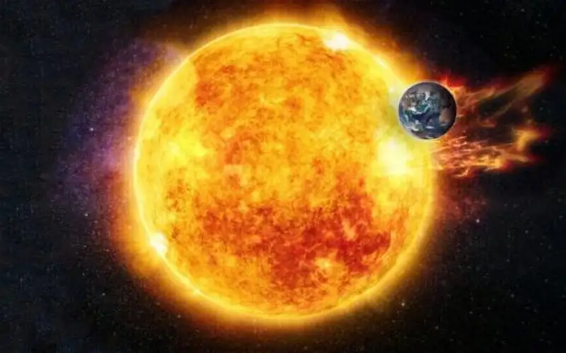 الطعاني: العاصفة الشمسية تصل الارض وتؤثر