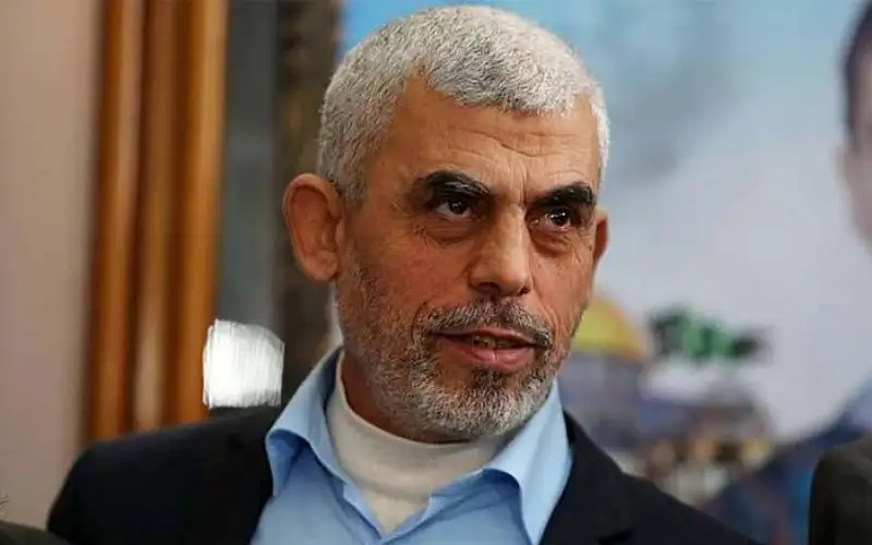 إعلام عبري: السنوار ليس برفح ولا