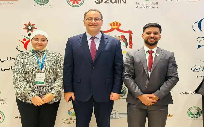 عمان الأهلية تختتم مشاركتها بفعاليات مؤتمر