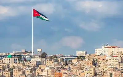 طقس لطيف.. وتوقعات لزخات خفيفة شمالي