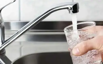 الحكومة للمواطنين: المياه الواصلة لمنازلكم سليمة