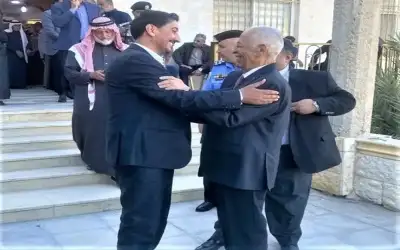 مندوبا عن الملك وولي العهد ..