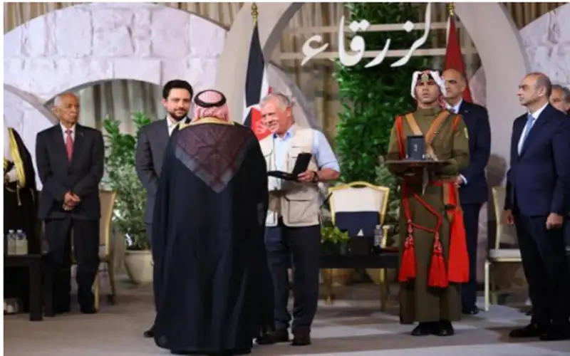 مكرمون بميدالية اليوبيل الفضي في الزرقاء: