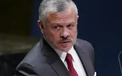 الملك: تكثيف جهود إيصال المساعدات إلى
