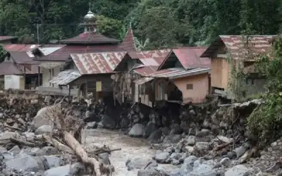 إندونيسيا: ارتفاع حصيلة ضحايا الفيضانات إلى