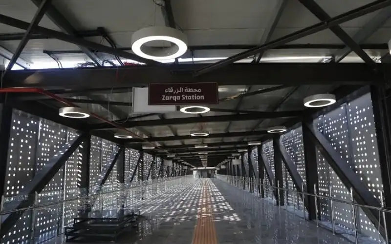 الكشف عن أجرة الباص السريع بين