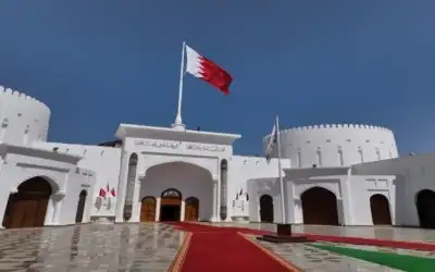 القمة العربية تنطلق في البحرين على