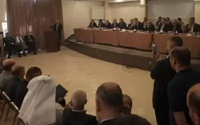 تحقيق بالاعتداء على أعضاء في عمومية
