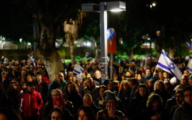 مواجهات بين شرطة الاحتلال ومتظاهرين في