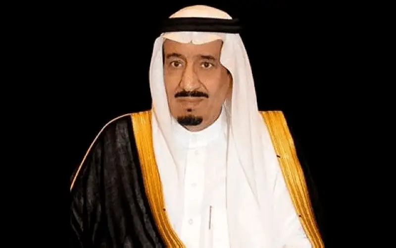 نقل العاهل السعودي للمستشفى بسبب ارتفاع