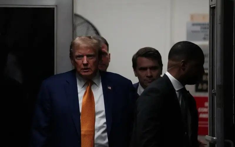 ترامب يتعهد بإلغاء لوائح أقرها بايدن